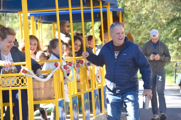 Oglebayfest Parade Keeps Fall Festivities Rolling